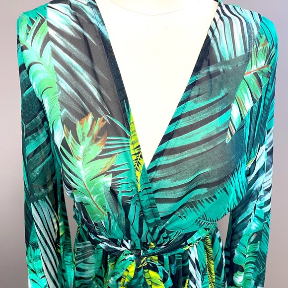 Jungle Print Long-Sleeve Maxi Dress - Picture 3 of 12